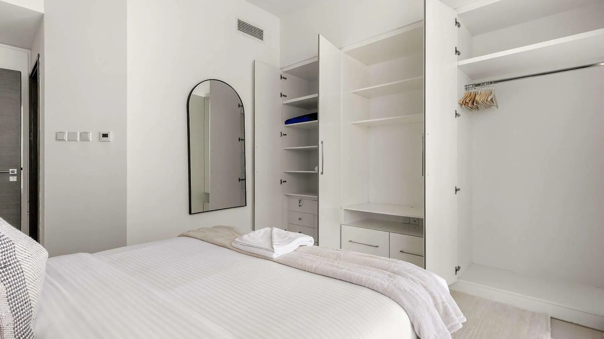 Апартаменты Silkhaus Serene 1Bdr Getaway In Reem Island Абу-Даби